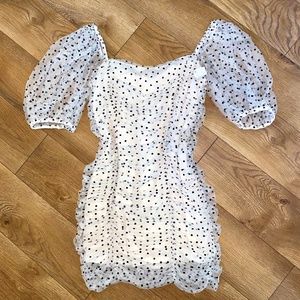 Polka Dot Off-the-Shoulder Bodycon Dress